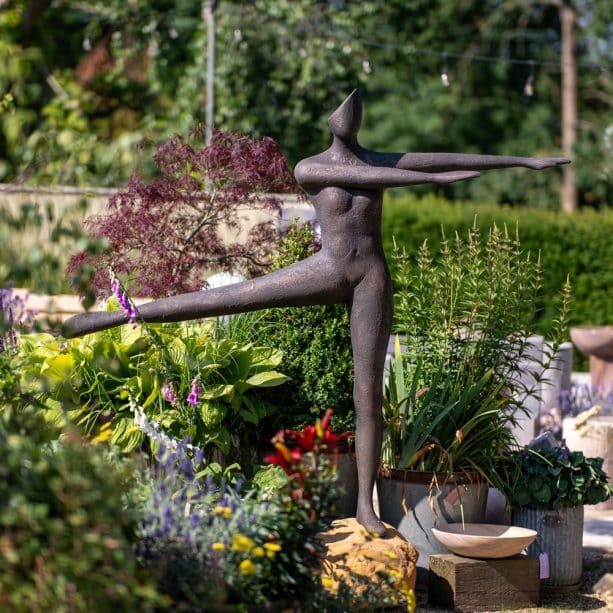Line and Limb Supreme Sculpture